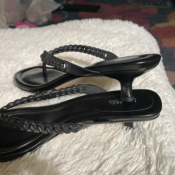 Michael Kors kitten heels size 10 - Picture 3 of 5